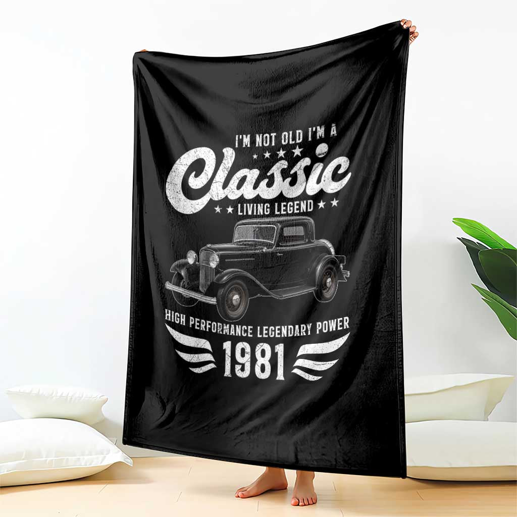 45th Birthday Classic Car For Legends Born In 1981 Throw Blanket Vintage Classic Hot Rod Coupe