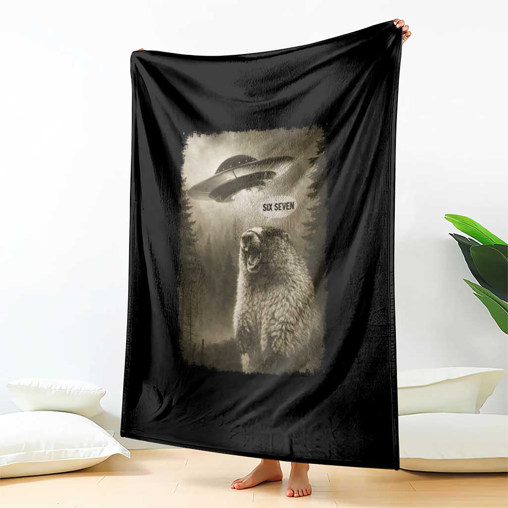 Funny Six Seven Throw Blanket Screaming Groundhog UFO Meme TS14 Print Your Wear