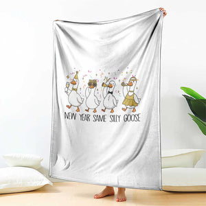 Silly Goose New Years 2026 Throw Blanket Cute Goose Party Holiday TS14 Print Your Wear