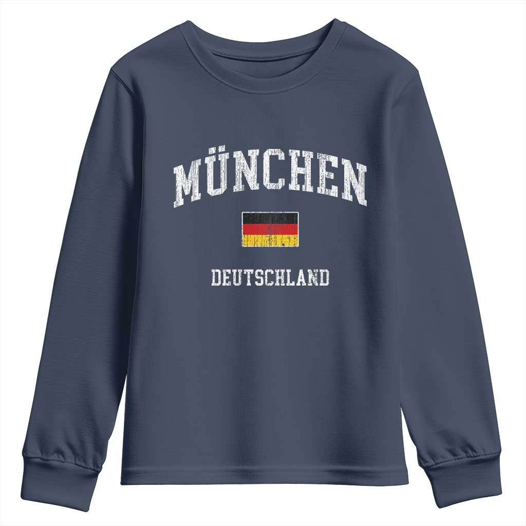 Munich München Germany German Flag Deutschland Youth Sweatshirt