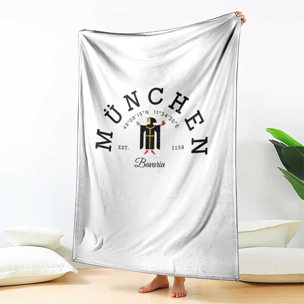 Munich München Bavaria Germany Coat of Arms Souvenir German Throw Blanket