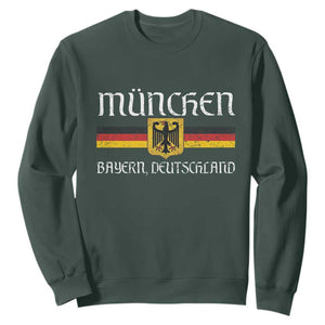 Munich München Germany Deutschland Oktoberfest German Flag Eagle Sweatshirt