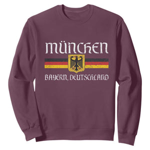 Munich München Germany Deutschland Oktoberfest German Flag Eagle Sweatshirt