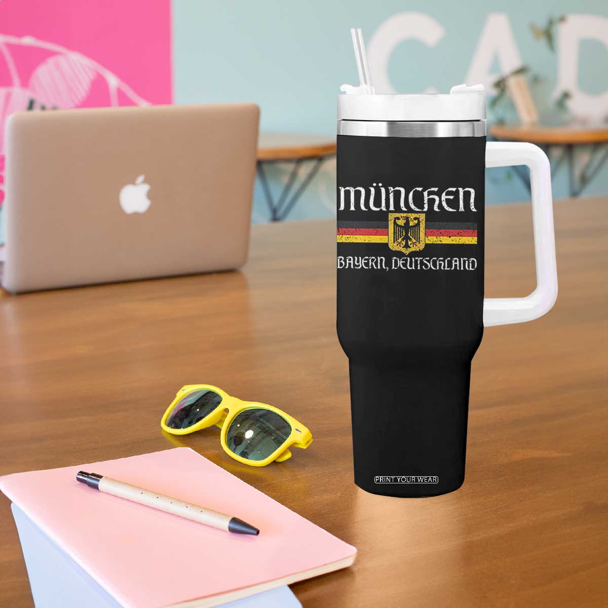 Munich München Germany Deutschland Oktoberfest German Flag Eagle Tumbler With Handle