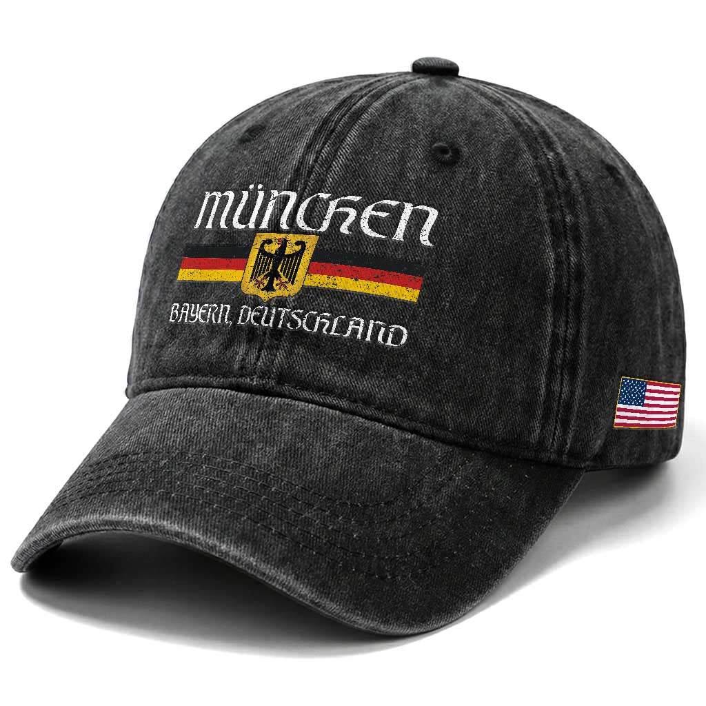 Munich München Germany Deutschland Oktoberfest German Flag Eagle Washed Cotton Baseball Cap