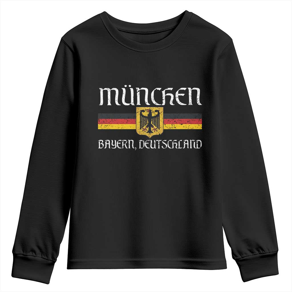 Munich München Germany Deutschland Oktoberfest German Flag Eagle Youth Sweatshirt