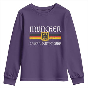 Munich München Germany Deutschland Oktoberfest German Flag Eagle Youth Sweatshirt