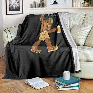 German Bigfoot Sasquatch Beer Lederhosen Throw Blanket Funny Oktoberfest Drinking Prost