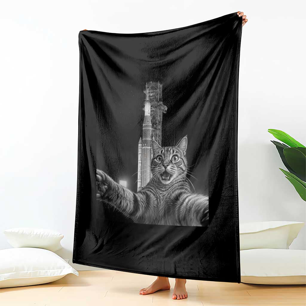Funny Cat Selfie Lunar Mission 2026 Throw Blanket TS14 Print Your Wear