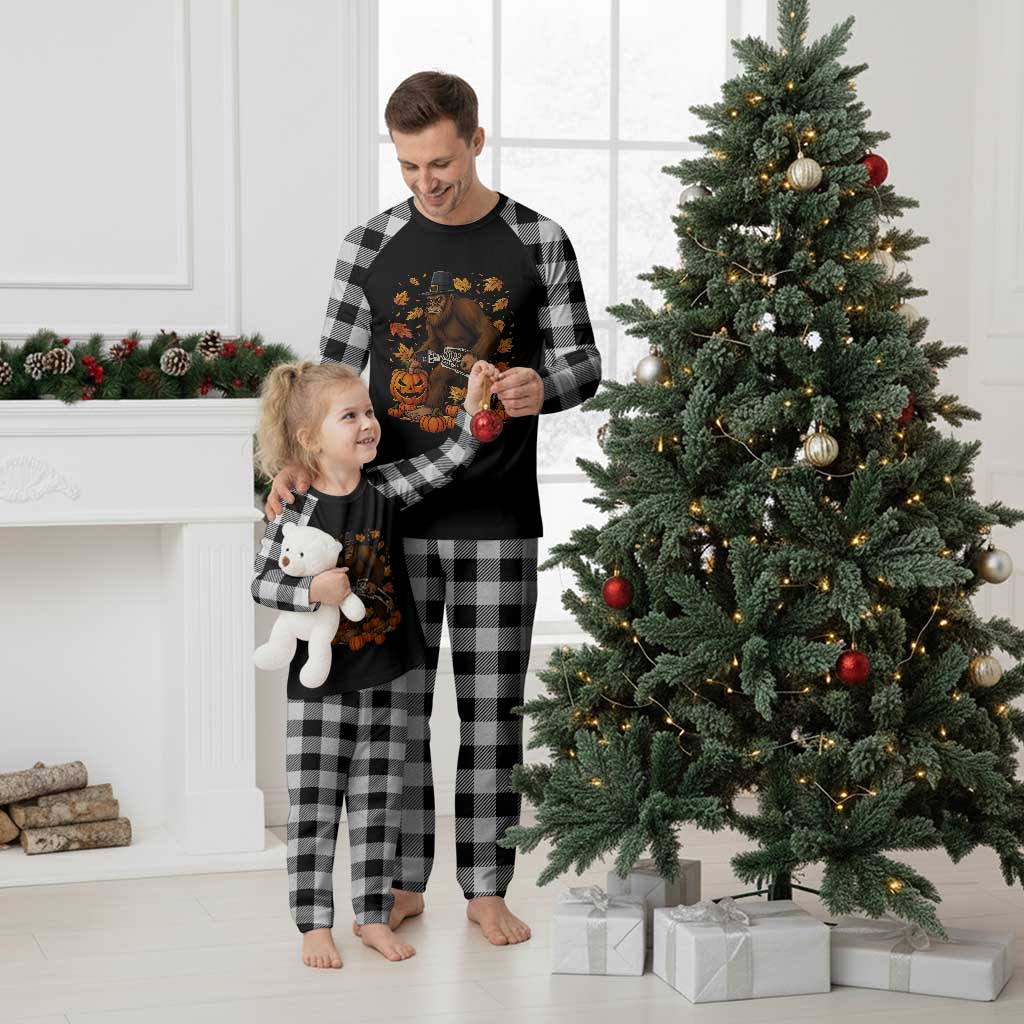 Funny Bigfoot Skeleton Plaid Pajama Set Thanksgiving Day Sasquatch Pilgrim TS14 White Plaid Print Your Wear