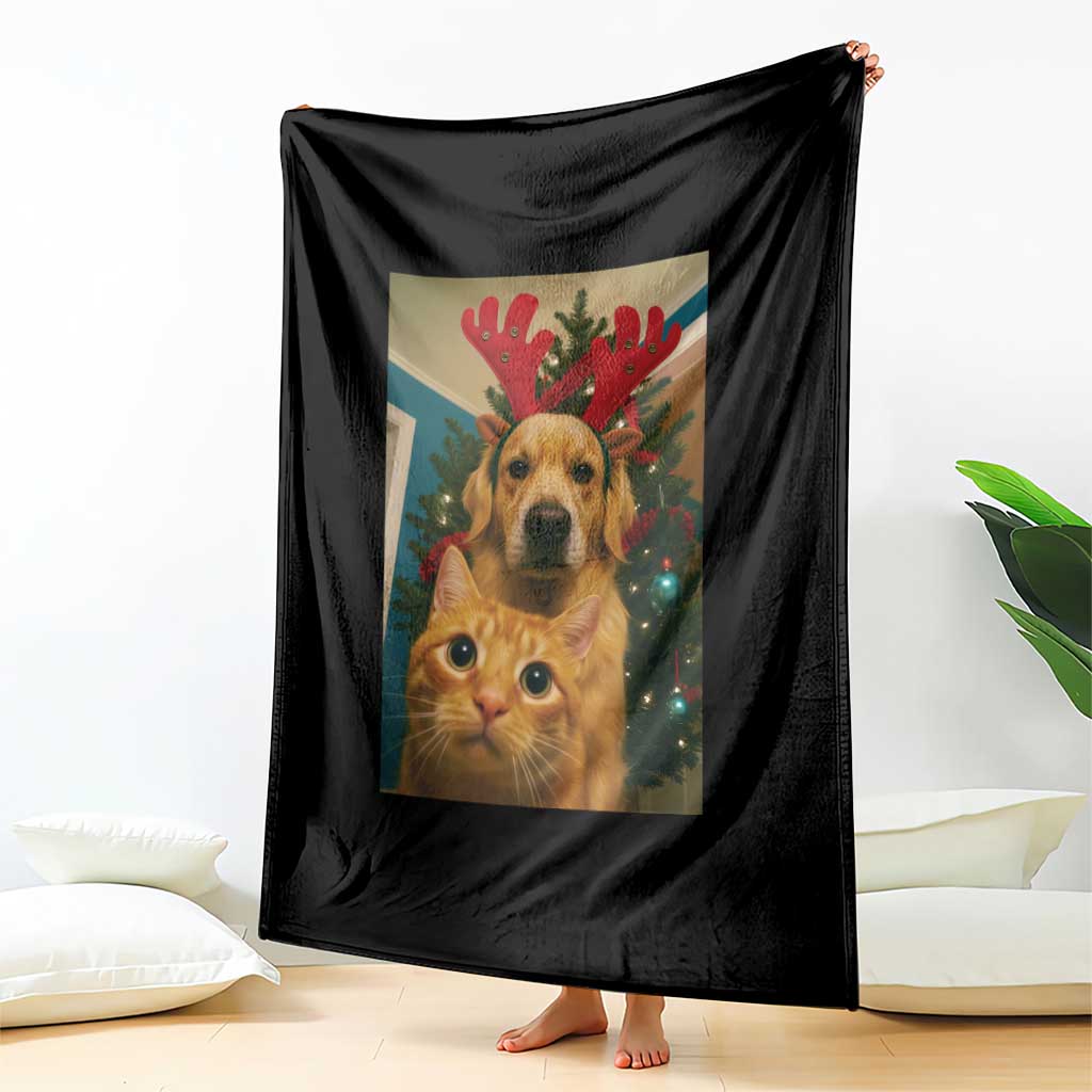 Funny Cat With Dog Selfie Christmas Throw Blanket Pet Lover Xmas Gift TS14 Print Your Wear